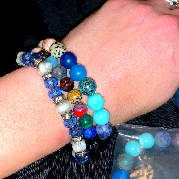 🪬2/$25🪬 NWT/NIB Natural Stone 10mm Chakra Bracelet - Picture 6 of 16